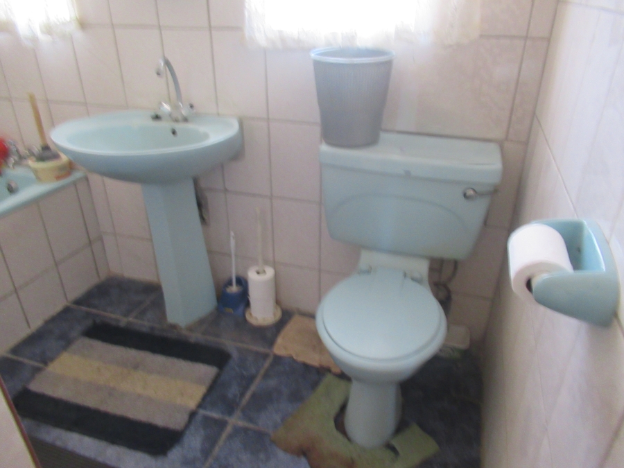 4 Bedroom Property for Sale in Riebeeckstad Free State